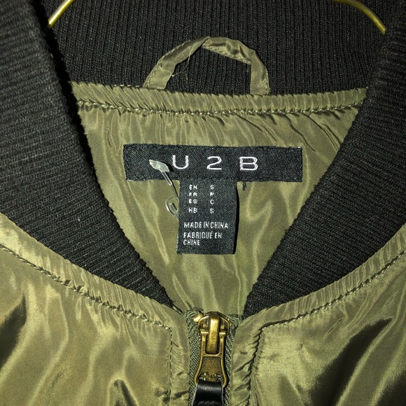 Army green bomber jacket - Picture 4 of 7